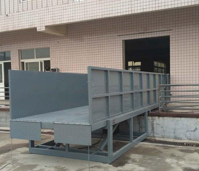 乌鲁木齐升降卸猪台