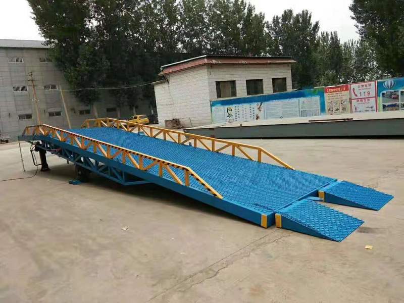 乌鲁木齐汽车登车桥